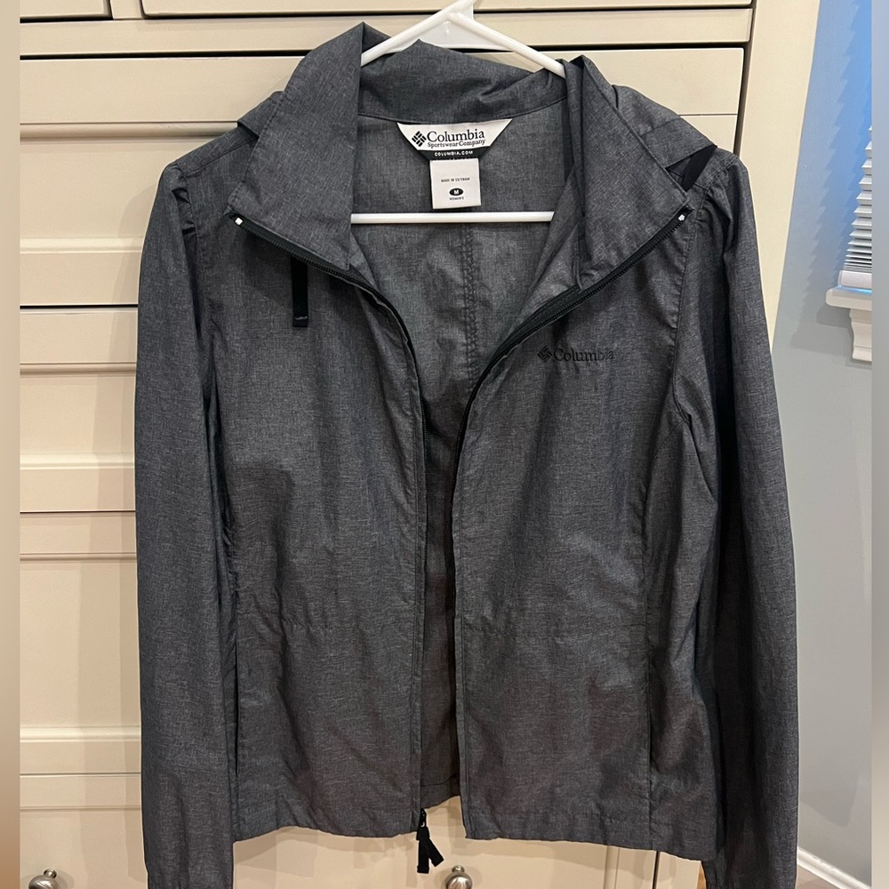 Columbia light weight dark gray EUC rain coat
